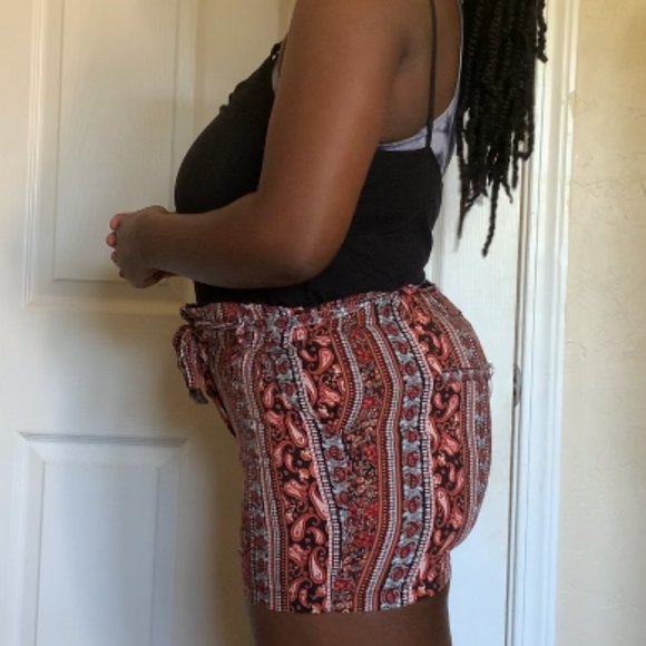 Red Patterned Shorts - Picture 3 of 4